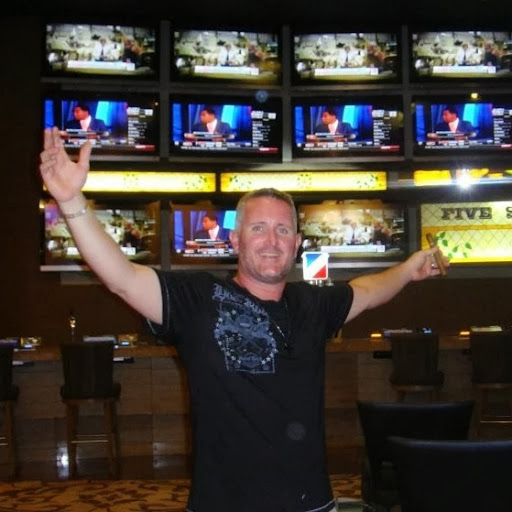 Kevin Reilly Photo 43
