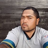 Felipe Flores Photo 14