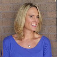 Jennifer Mclean Photo 40