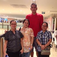 Regina Martin Photo 46