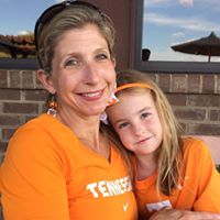 Shannon Lowe Photo 43