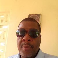 Roger Kelly Photo 26