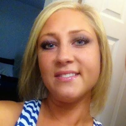 Stephanie Shoemaker Photo 38