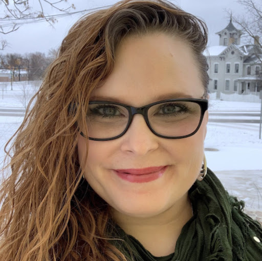 Rebekah Bennett Photo 22