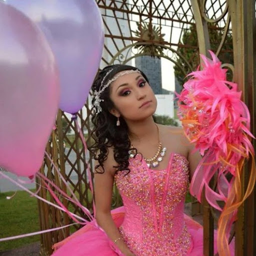 Rubi Castro Photo 6