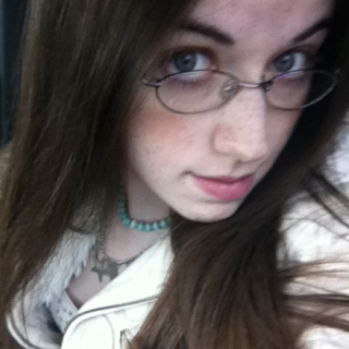 Jessica Williamson Photo 22