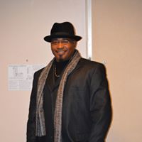 Richard Ingram Photo 38