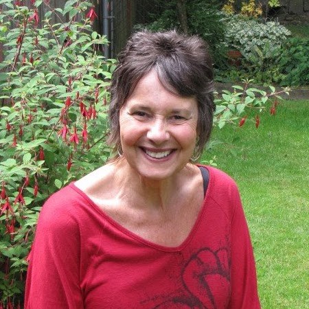 Claudia Krueger Photo 20