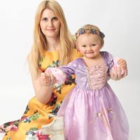 Jennifer Atchley Photo 33