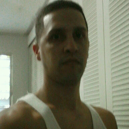 Israel Reyes Photo 20
