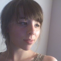 Danielle Burgess Photo 21