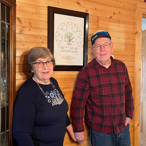 Sara Blackburn Photo 23