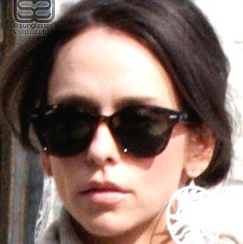 Jennifer Hurt Photo 9