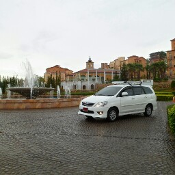 Leonard Ellis Photo 18