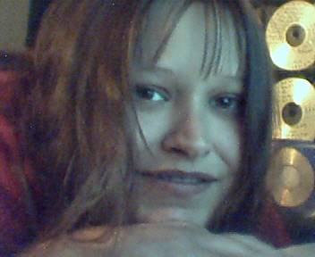 Laura Anderson Photo 47