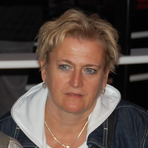 Heidi Schumann Photo 2