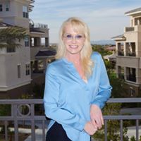 Christine Schmitz Photo 44