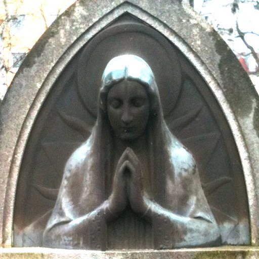 Cezanne Hardy Photo 3