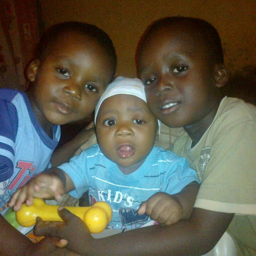 Moses Samuel Photo 13