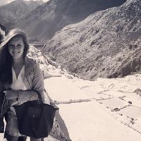 Shelby Sutton Photo 10