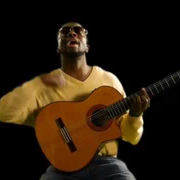 Alexander Valentine Photo 32