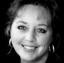 Linda Albrecht Photo 22