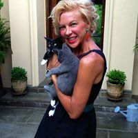 Kristine Bennett Photo 18