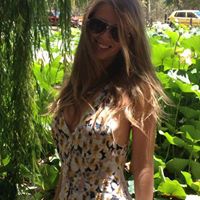 Anna Stevenson Photo 28