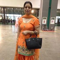Santosh Kaur Photo 12