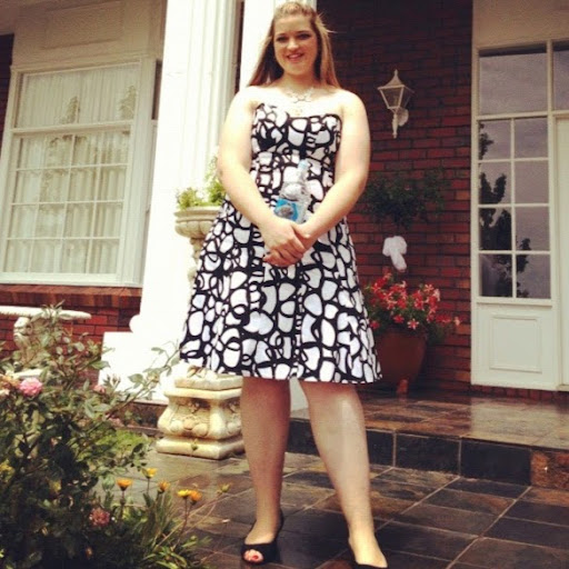 Sarah Mcgee Photo 33