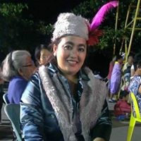 Loida Robles Photo 7