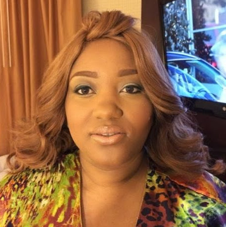 Stacy Tucker Photo 42