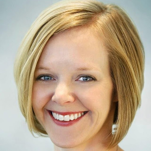 Kristen Nicholson Photo 21