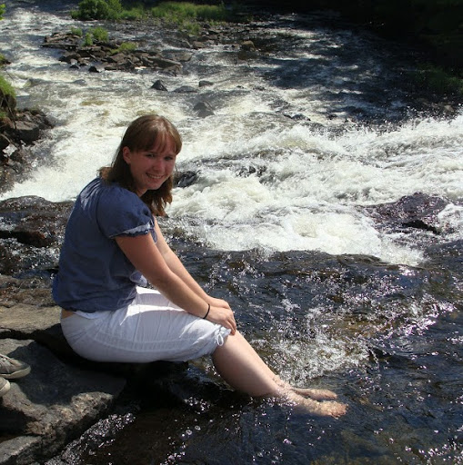 Renee Jacobsen Photo 9