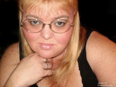 Pamela Lambert Photo 9