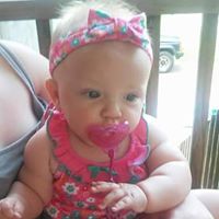 Laura Tyson Photo 43