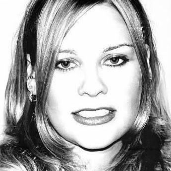 Traci Matthews Photo 24