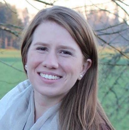 Laura Frazier Photo 43