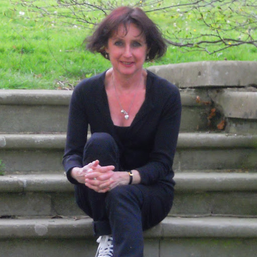 Elaine Swift Photo 13