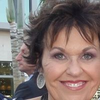 Paula Allen Photo 42