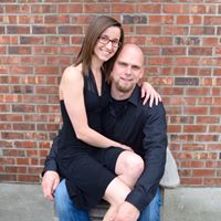 Julie Dickerson Photo 27