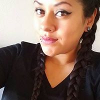 Joanna Ramirez Photo 3