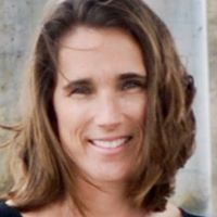 Julie Hopper Photo 19