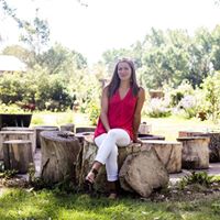 Angela Merrill Photo 14