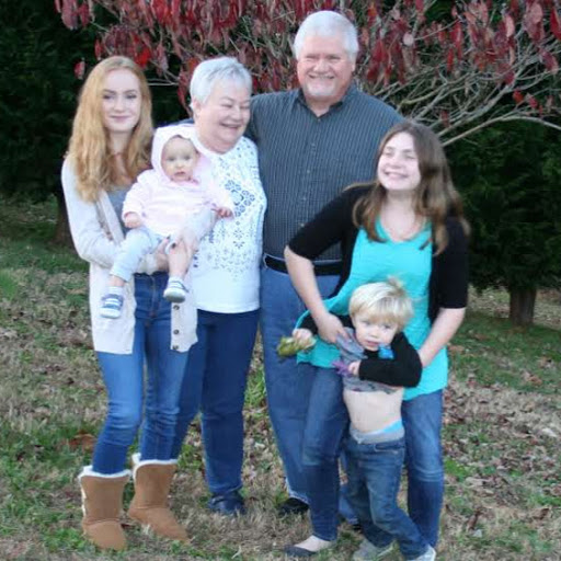 Linda Harrison Photo 35