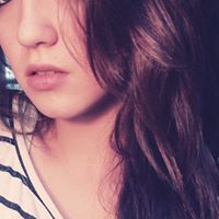 Gabrielle Evans Photo 33