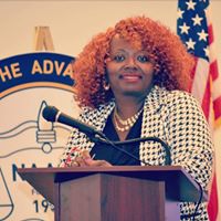 Angela Penn Photo 32