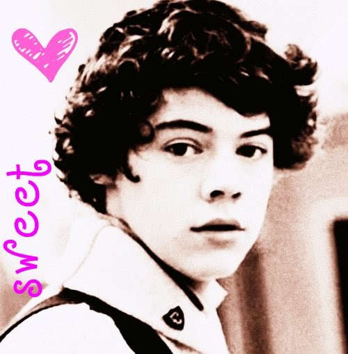 Julia Grogan Photo 9