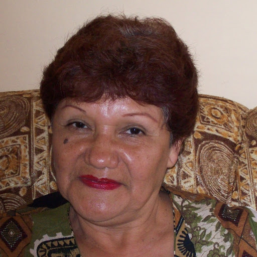 Stacy Vargas Photo 7