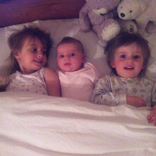 Suzanne Hunter Photo 36